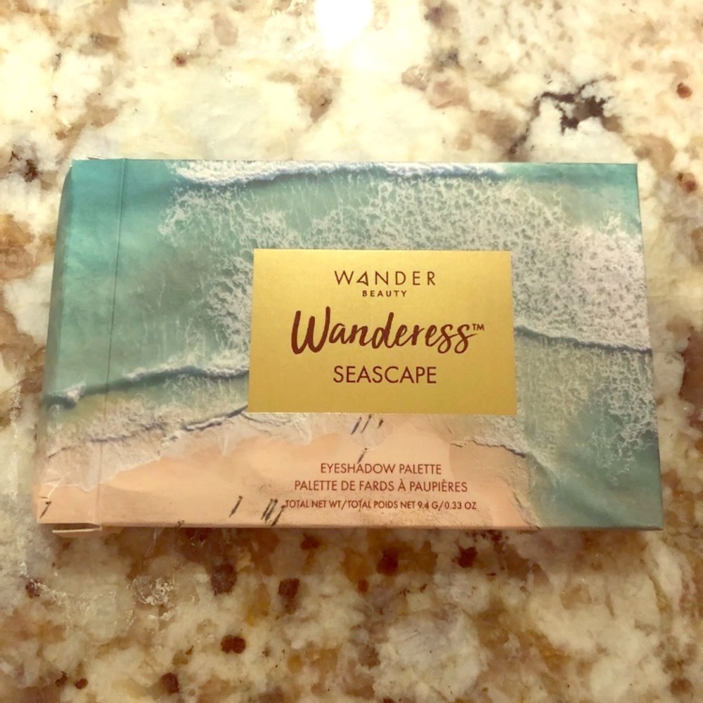 Wander eye shadow palette